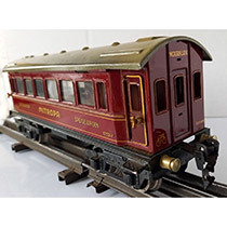 17520G - 4-assig restauratierijtuig