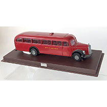 05000 Mercedes Benz Bus