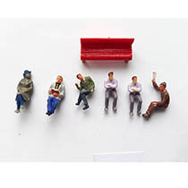 D81 - 6 Zittende heren 4