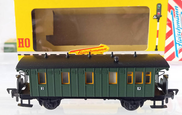 1050