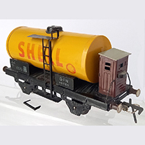 485 Shell ketelwagen met remmershuisje