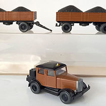 Hanomag ST 100 met 2 opleggers en kolenlading